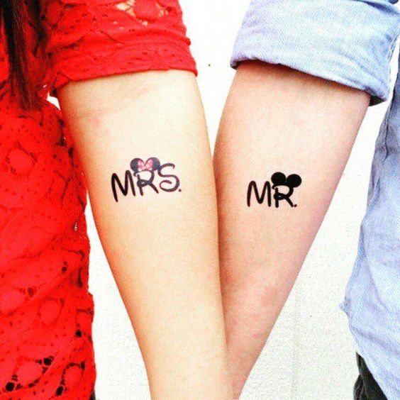 Tatuagens de Casal: Símbolos Eternos de Amor e Conexão